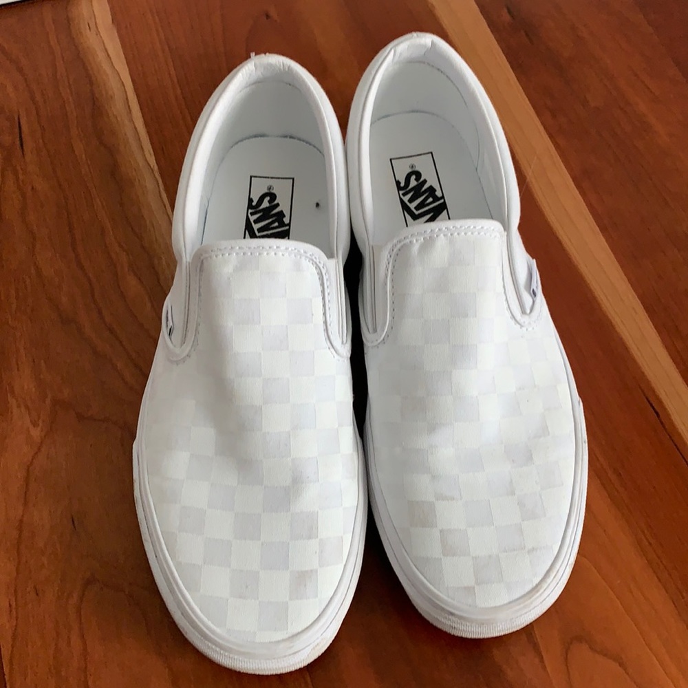 Like new white Vans